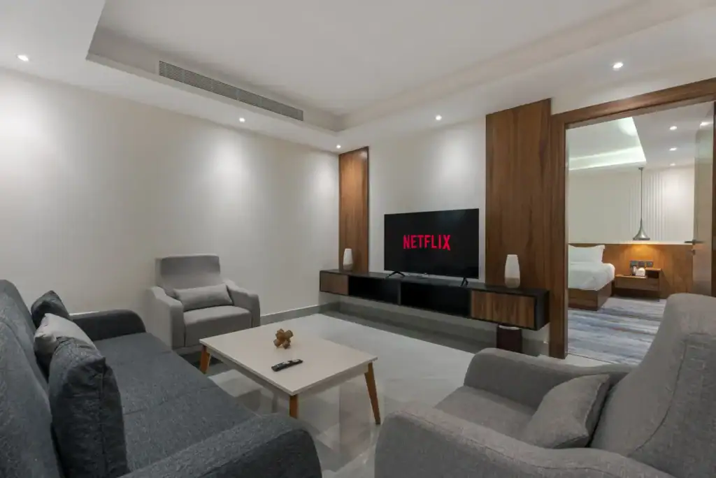 apartment_208_13_1x